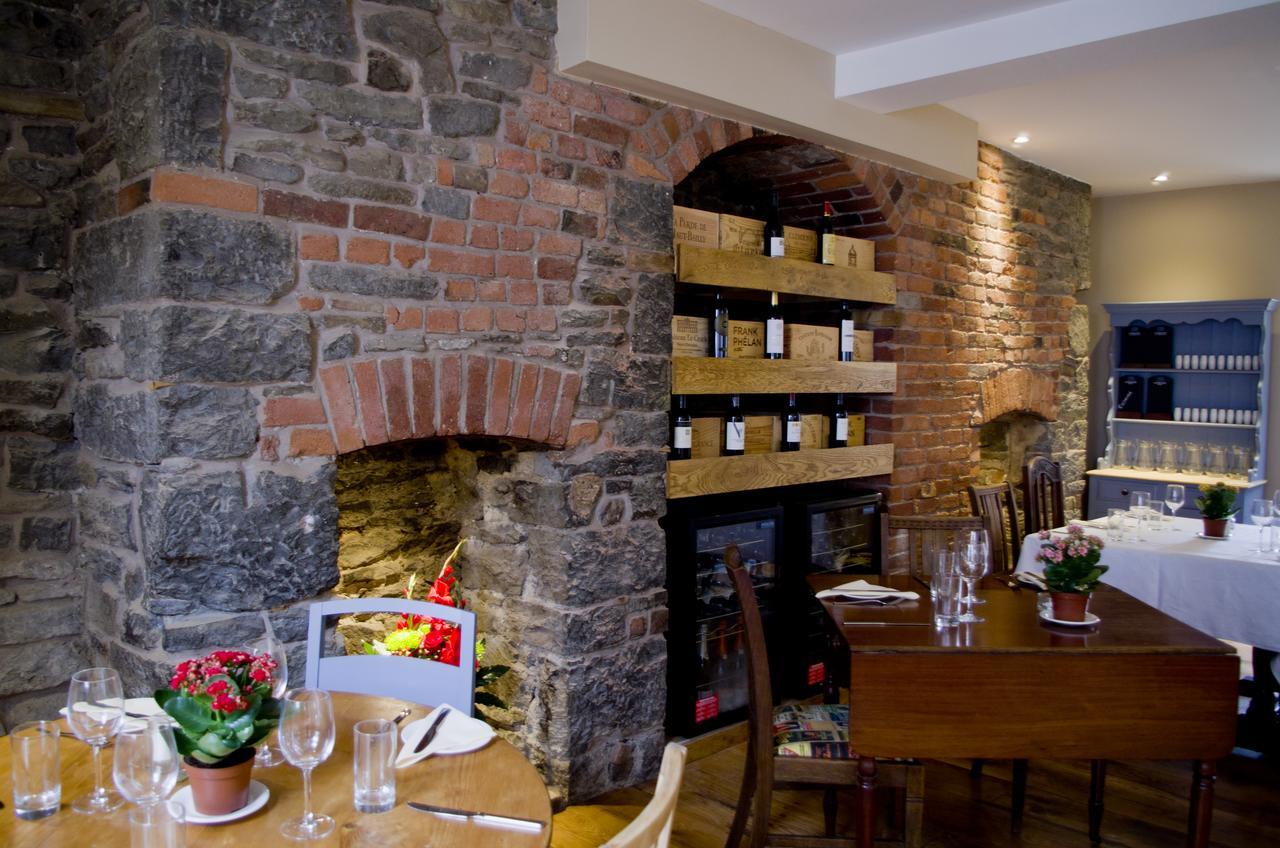The Red Lion Bed & Breakfast Найтън Екстериор снимка